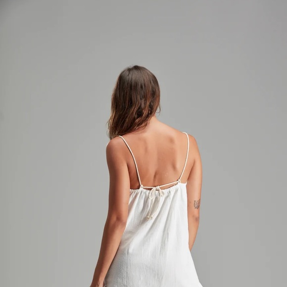 Tigani Lux Linen Moss Dress 1.0 - Picture 3 of 13